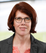 Dr. Katharina Sonnenberg Dr. Katharina Sonnenberg
